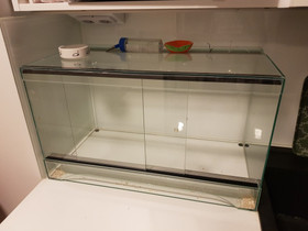 Liukuovellinen terraario 60 x 33 x 35, Muut eläintarvikkeet, Lemmikkieläimet, Helsinki, Tori.fi Liukuovellinen terraario 60 x 33 x 35, Muut eläintarvikkeet, Lemmikkieläimet, Helsinki, Tori.fi