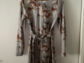 Kaiko belted dress mekko S, Vaatteet ja kengät, Vaasa, Tori.fi Kaiko belted dress mekko S, Vaatteet ja kengät, Vaasa, Tori.fi