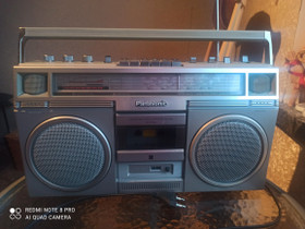 Panasonic kasetti/radio, Audio ja musiikkilaitteet, Viihde-elektroniikka, Juva, Tori.fi Panasonic kasetti/radio, Audio ja musiikkilaitteet, Viihde-elektroniikka, Juva, Tori.fi