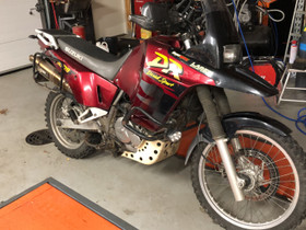 Suzuki dr800S, Moottoripyörät, Moto, Kouvola, Tori.fi Suzuki dr800S, Moottoripyörät, Moto, Kouvola, Tori.fi