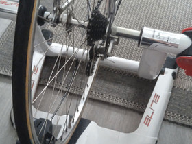 Qubo Power Mag Smart B+, harjoitusvastus, Pyörätarvikkeet ja kypärät, Polkupyörät ja pyöräily, Kouvola, Tori.fi Qubo Power Mag Smart B+, harjoitusvastus, Pyörätarvikkeet ja kypärät, Polkupyörät ja pyöräily, Kouvola, Tori.fi