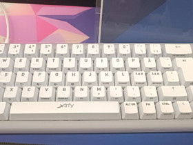 Xtrfy K5 RGB Compact - näppäimistö, Pöytäkoneet, Tietokoneet ja lisälaitteet, Janakkala, Tori.fi Xtrfy K5 RGB Compact - näppäimistö, Pöytäkoneet, Tietokoneet ja lisälaitteet, Janakkala, Tori.fi