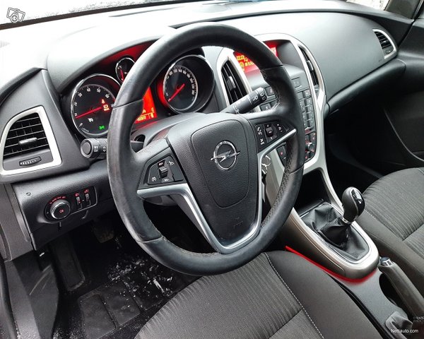 Opel Astra 16