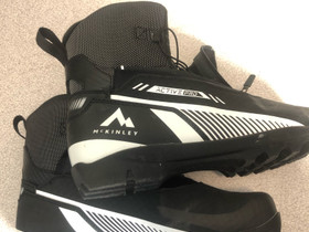 Ski boots 43, Hiihto, Urheilu ja ulkoilu, Tampere, Tori.fi Ski boots 43, Hiihto, Urheilu ja ulkoilu, Tampere, Tori.fi