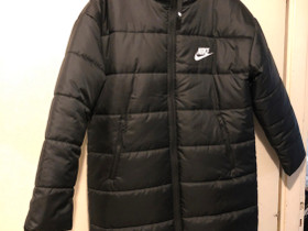 Nike talvitakki S, Vaatteet ja kengät, Kajaani, Tori.fi Nike talvitakki S, Vaatteet ja kengät, Kajaani, Tori.fi