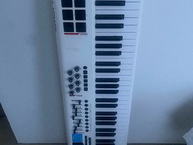 Axiom pro 61 ja kantopussi, Muu musiikki ja soittimet, Musiikki ja soittimet, Ylöjärvi, Tori.fi Axiom pro 61 ja kantopussi, Muu musiikki ja soittimet, Musiikki ja soittimet, Ylöjärvi, Tori.fi