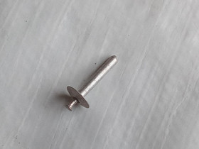 Lyöntiniitti Pöllönsilmä 4,8mm, Työkalut, tikkaat ja laitteet, Rakennustarvikkeet ja työkalut, Vihti, Tori.fi Lyöntiniitti Pöllönsilmä 4,8mm, Työkalut, tikkaat ja laitteet, Rakennustarvikkeet ja työkalut, Vihti, Tori.fi