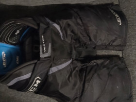 CCM vector jääkiekkohousut / sr S, Jääkiekko ja luistelu, Urheilu ja ulkoilu, Nakkila, Tori.fi CCM vector jääkiekkohousut / sr S, Jääkiekko ja luistelu, Urheilu ja ulkoilu, Nakkila, Tori.fi