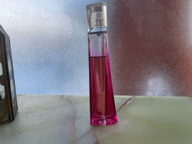 Givenchy tuoksu edt, Kauneudenhoito ja kosmetiikka, Terveys ja hyvinvointi, Kirkkonummi, Tori.fi Givenchy tuoksu edt, Kauneudenhoito ja kosmetiikka, Terveys ja hyvinvointi, Kirkkonummi, Tori.fi