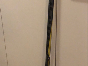 Bauer supreme 3s, Jääkiekko ja luistelu, Urheilu ja ulkoilu, Kajaani, Tori.fi Bauer supreme 3s, Jääkiekko ja luistelu, Urheilu ja ulkoilu, Kajaani, Tori.fi