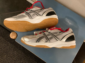 Asics sisäpelikengät 38, Muu urheilu ja ulkoilu, Urheilu ja ulkoilu, Raisio, Tori.fi Asics sisäpelikengät 38, Muu urheilu ja ulkoilu, Urheilu ja ulkoilu, Raisio, Tori.fi