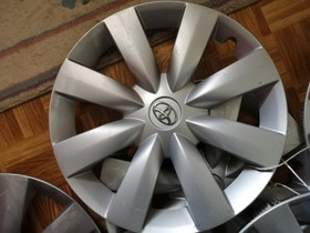 Toyota Pölykspseli 16t, Lisävarusteet ja autotarvikkeet, Auton varaosat ja tarvikkeet, Vantaa, Tori.fi Toyota Pölykspseli 16t, Lisävarusteet ja autotarvikkeet, Auton varaosat ja tarvikkeet, Vantaa, Tori.fi