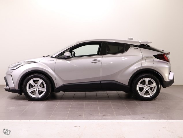 Toyota C-HR 7
