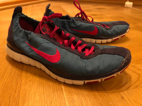 Nike training free twist 40.5 kengät, Kuntoilu ja fitness, Urheilu ja ulkoilu, Espoo, Tori.fi Nike training free twist 40.5 kengät, Kuntoilu ja fitness, Urheilu ja ulkoilu, Espoo, Tori.fi
