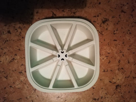 Tupperin jää kuutio rasia, Muut keittiötarvikkeet, Keittiötarvikkeet ja astiat, Ylöjärvi, Tori.fi Tupperin jää kuutio rasia, Muut keittiötarvikkeet, Keittiötarvikkeet ja astiat, Ylöjärvi, Tori.fi