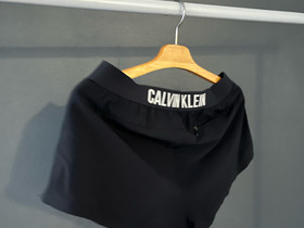 Calvin Klein shortsit, Vaatteet ja kengät, Helsinki, Tori.fi