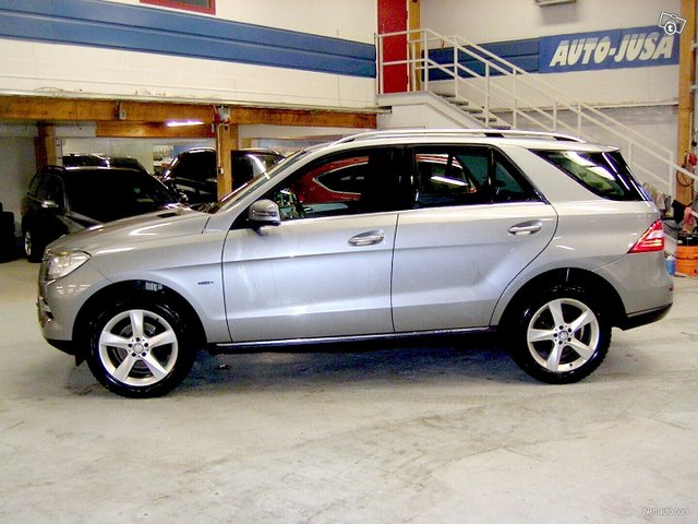 Mercedes-Benz ML 2