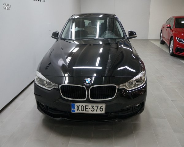 BMW 320 2