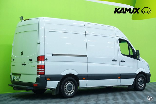 Mercedes-Benz Sprinter 4
