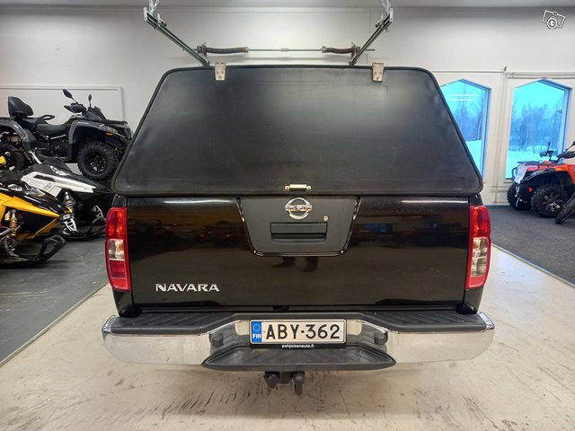 Nissan Navara 4