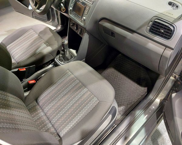 Volkswagen Polo 10