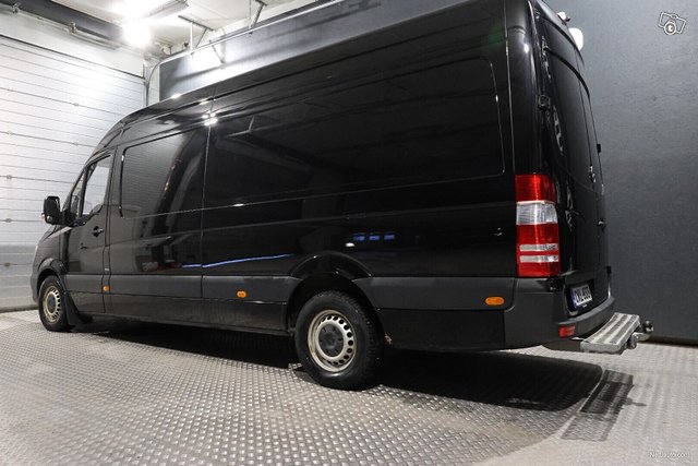 Mercedes-Benz Sprinter 5