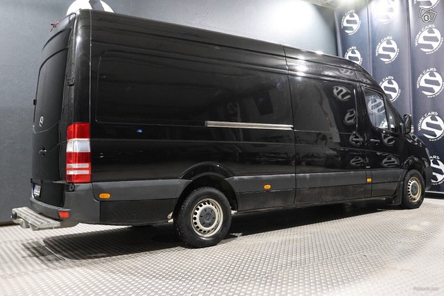 Mercedes-Benz Sprinter 9
