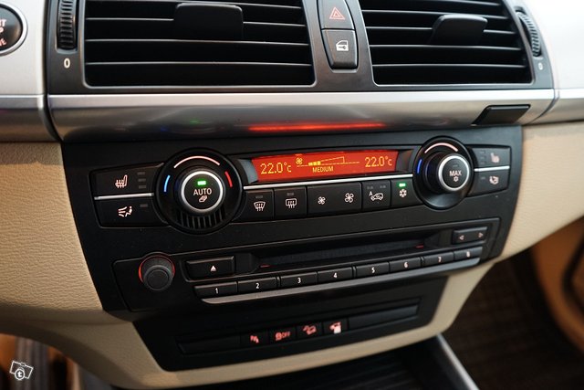 BMW X5 15