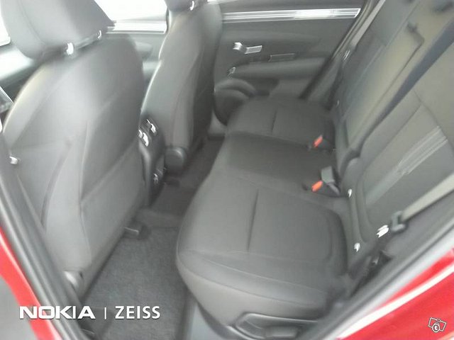 HYUNDAI Tucson 9