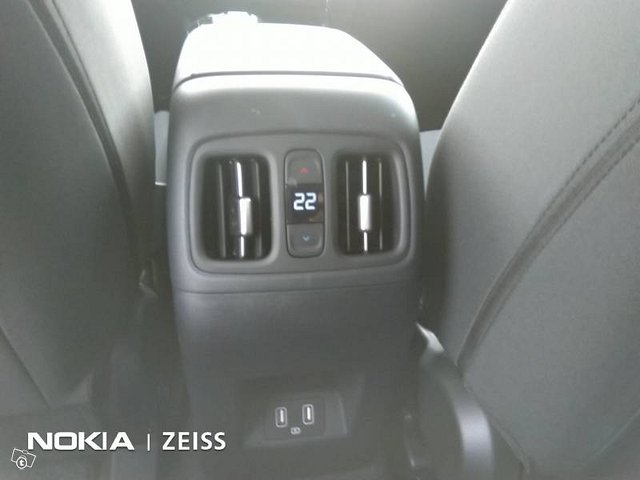 HYUNDAI Tucson 10