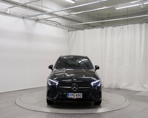 Mercedes-Benz CLA 2