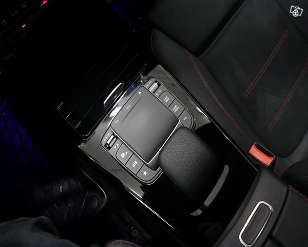 Mercedes-Benz CLA 20