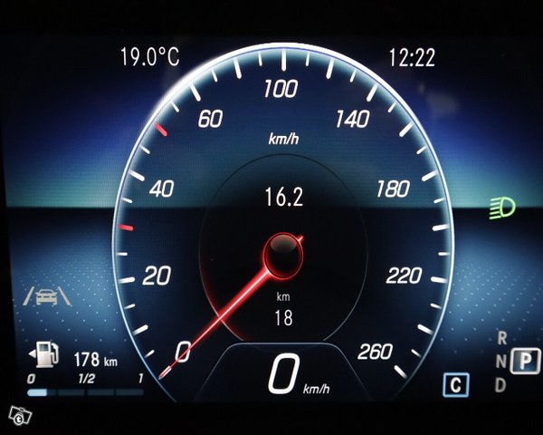 Mercedes-Benz A 10