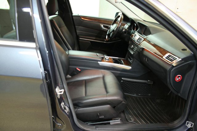 Mercedes-Benz E 9