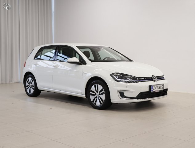 Volkswagen Golf 2