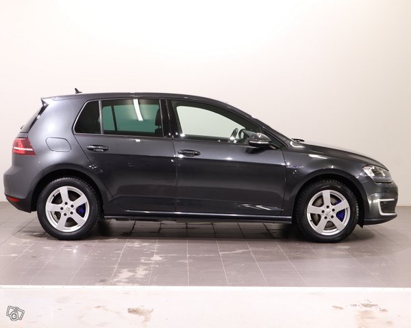 Volkswagen Golf 4