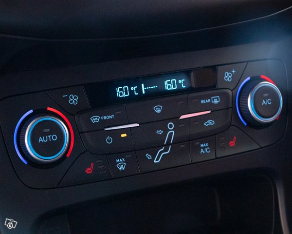 Ford Focus 12