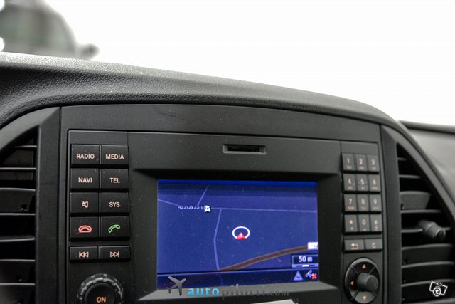 Mercedes-Benz Vito 16