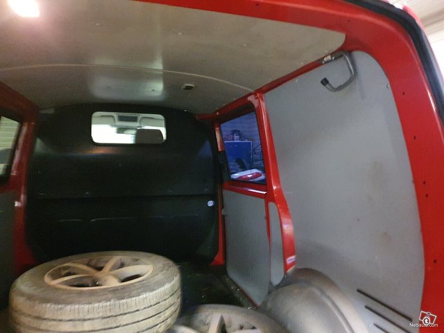 Volkswagen Transporter 12