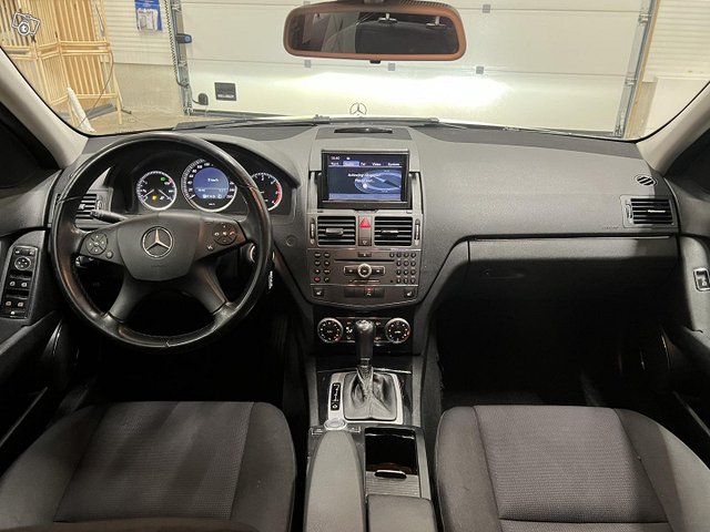 Mercedes-Benz C 12