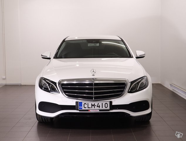 Mercedes-Benz E 3
