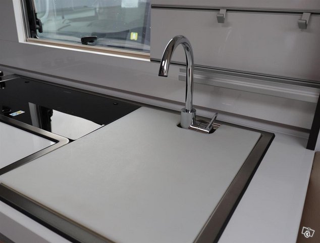 Adria Alpina 9