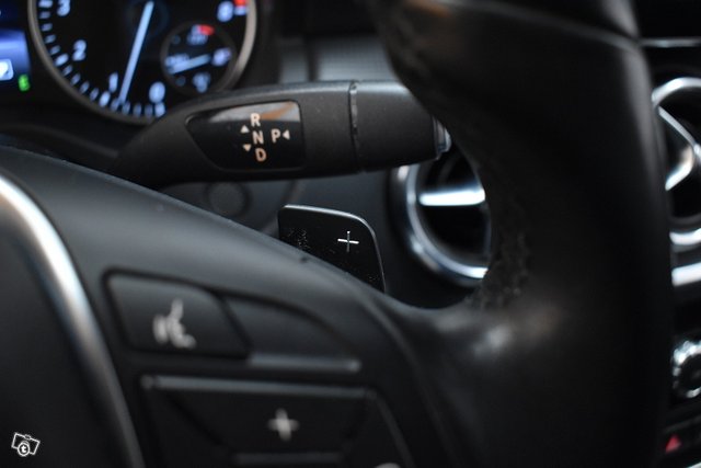 Mercedes-Benz A 24