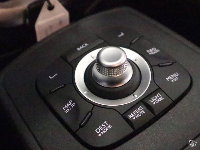 RENAULT Grand Scenic 15