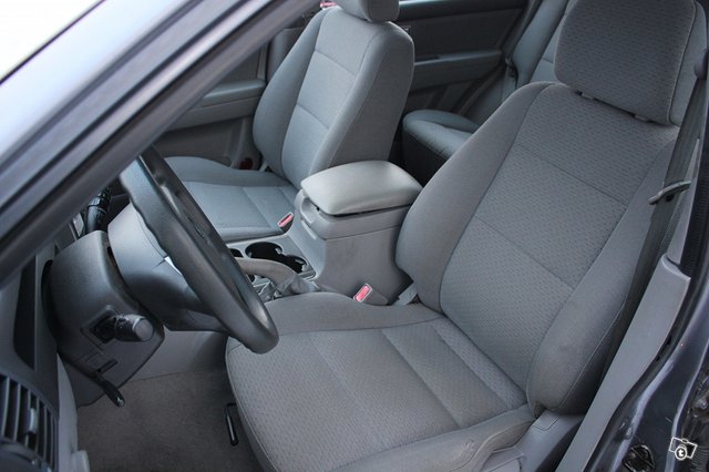 Kia Sorento 4