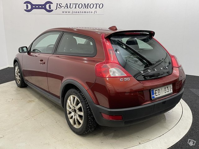 Volvo C30 4