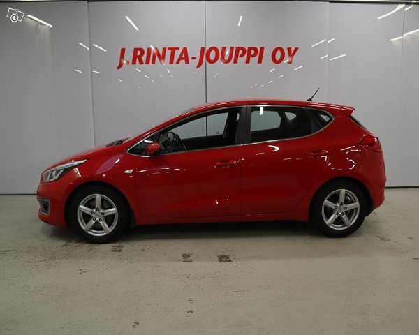 Kia Cee'd 8