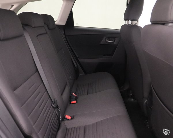 Toyota Auris 16