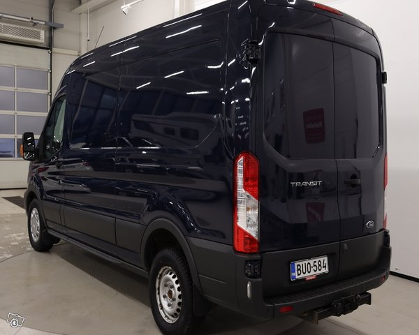 Ford Transit 7