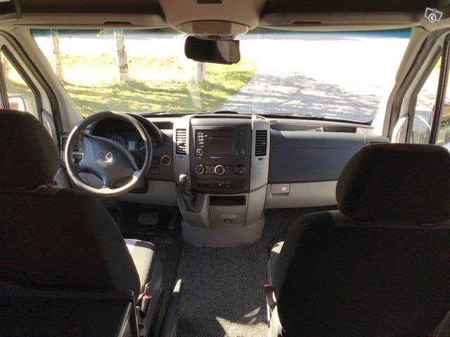 Mercedes-Benz Sprinter 5